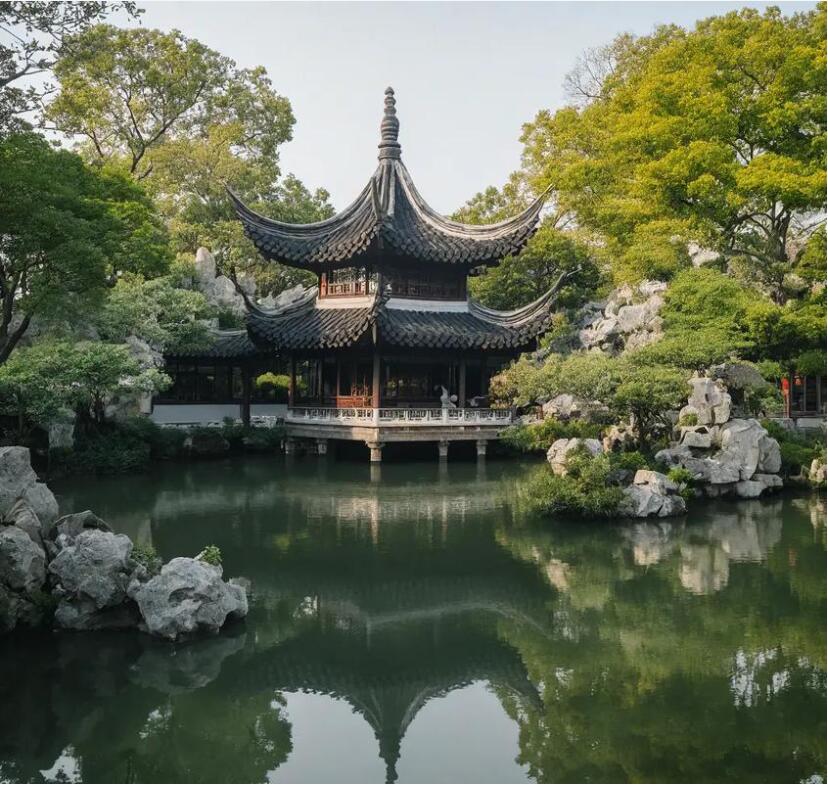 海南冰夏餐饮有限公司